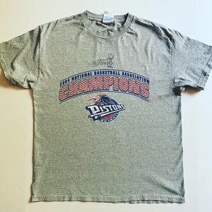 2004 Detroit Pistons NBA Champs Tee